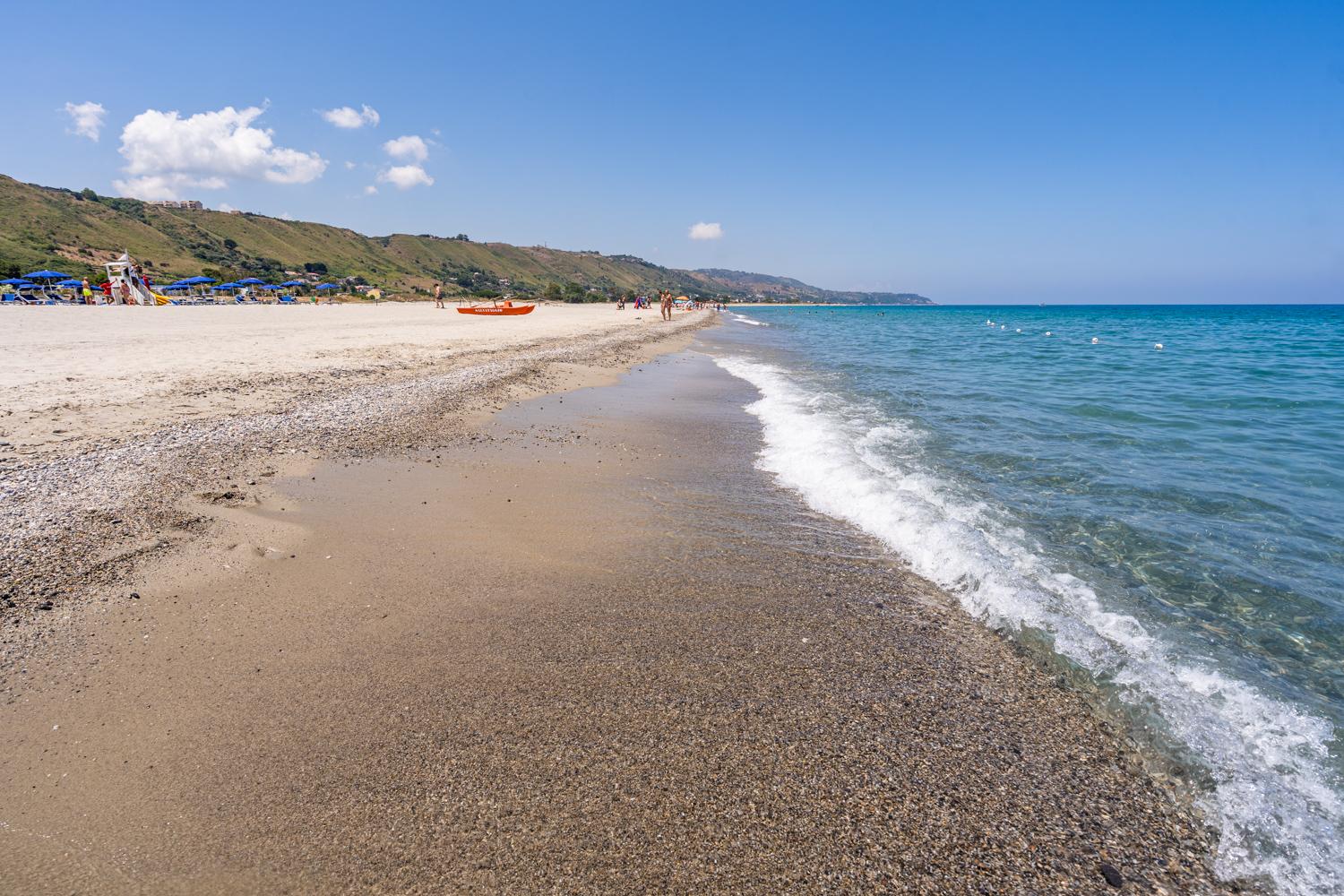 Le Dune Beach Club Месина Екстериор снимка