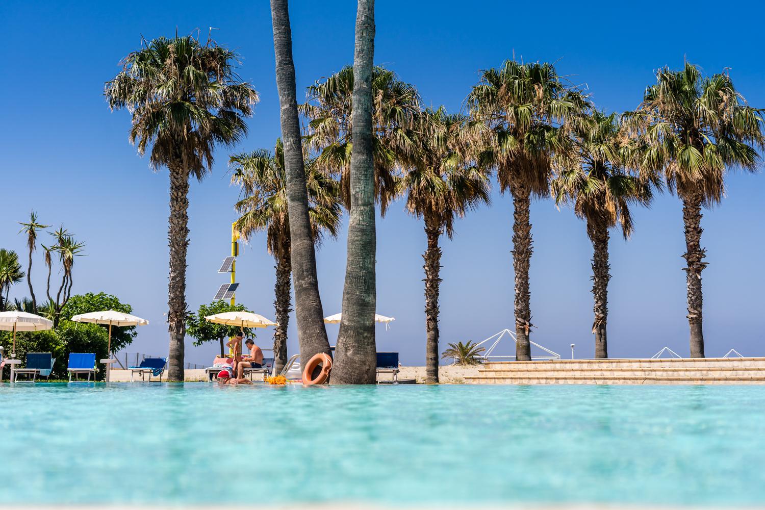Le Dune Beach Club Месина Екстериор снимка