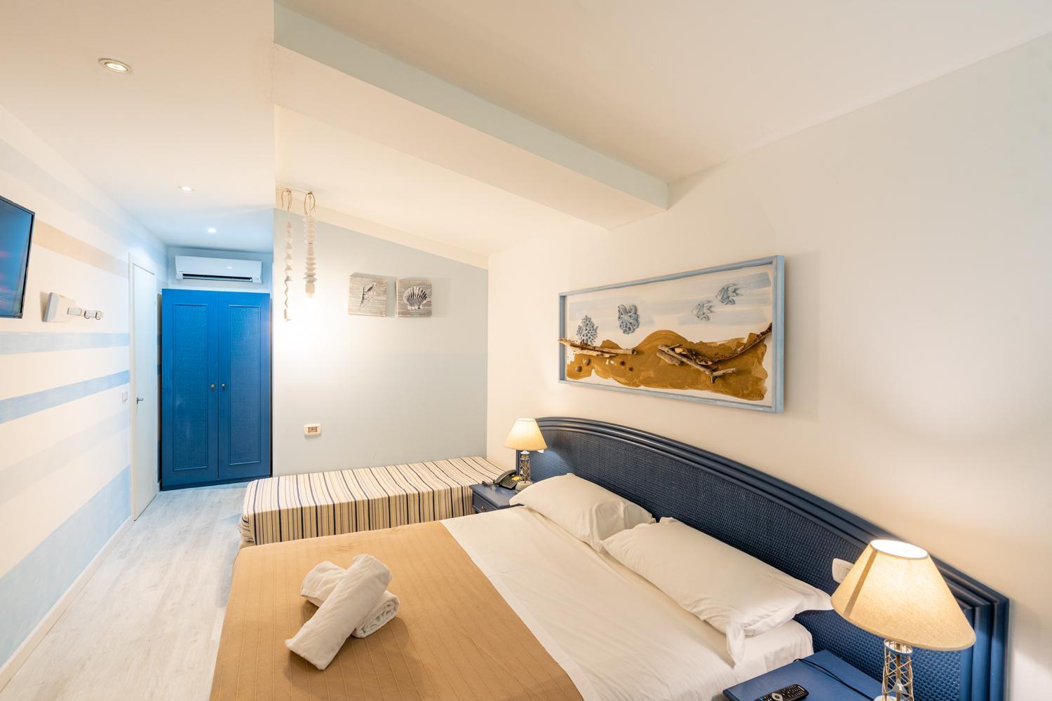 Le Dune Beach Club Месина Екстериор снимка